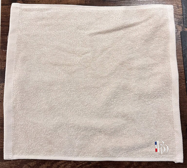 barber district petite serviette 1