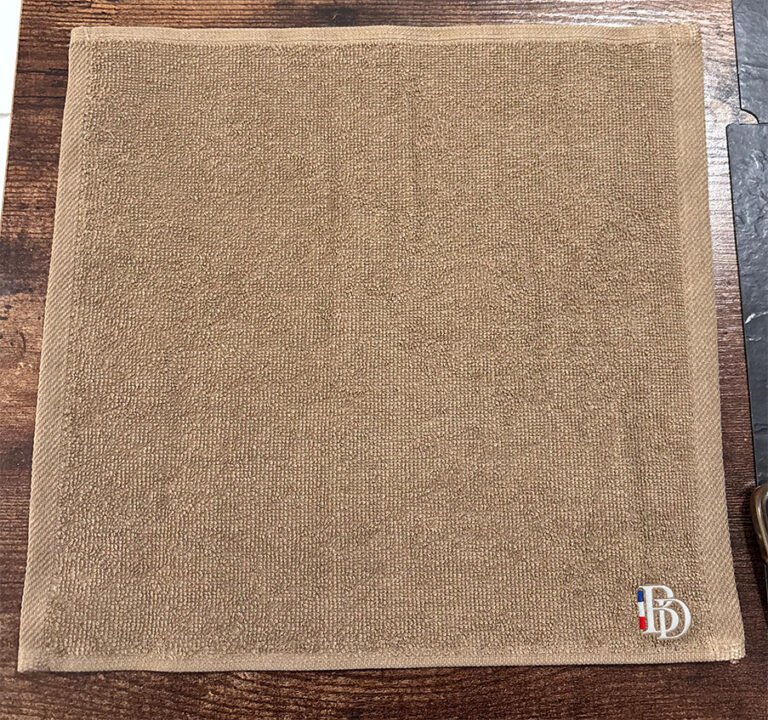 barber district petite serviette 2