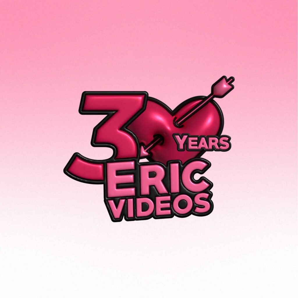 Logo 30 Years Eric Videos en version 3D sur fond rose.